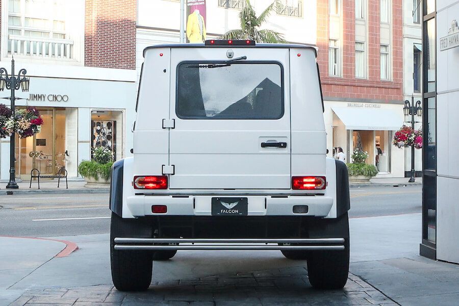 White Mercedes Benz G550 4x4 Rental Los Angeles Rent a Mercedes G Wagon